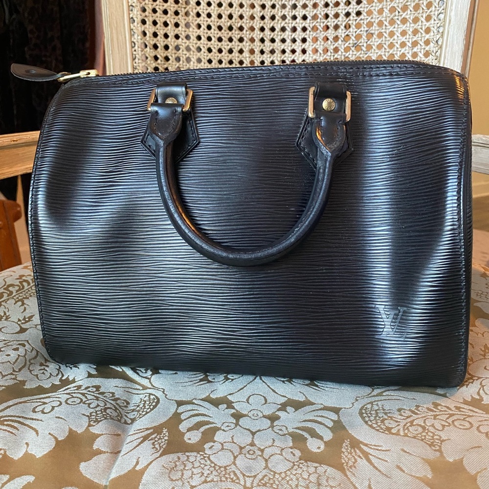 LOUIS VUITTON SPEEDY 25 EPI